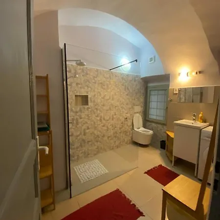 Vintage Charm Apartment Ljubljana