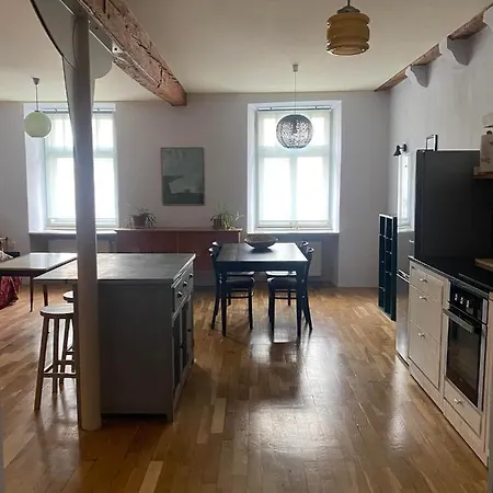 Apartment Vintage Charm Ljubljana